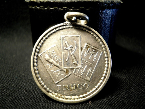 Medalla De Plata Publicitaria Cigarrillos 43 Truco (Usado)