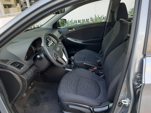 Hyundai Accent Sedan F.e