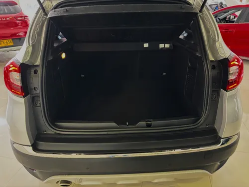 Renault Captur (FL) INTENS