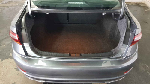 Imagen 11 de 15 de Volkswagen Jetta 2019 4p Highline L4/1.4/t Aut