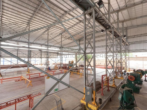 Francisco Rojas Norscia Rentahouse Te Alquila, Magnifico Galpón Industrial En Barquisimeto, En Zona Ideal Para Tu Fabrica O Almacén Y Empresas Del Ramo Manufacturero, 2 3 - 2 8 0 2 5, Llama Ya!!!