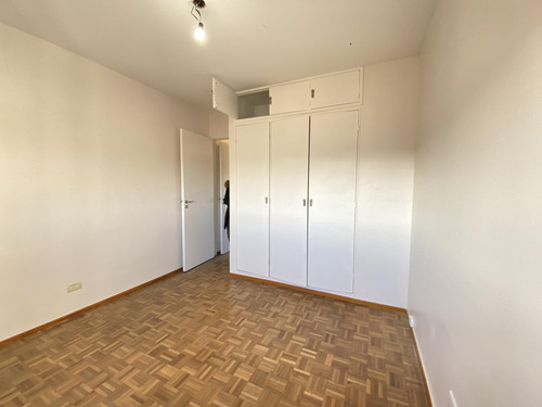 Vicente López S/av Del Libertador 800 Vista Al Río - 3 Amb Con Balcón Piso Alto , Excelente