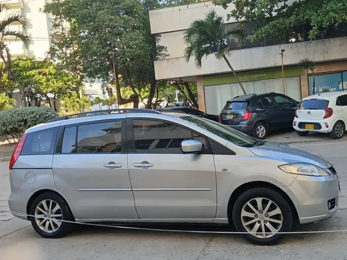 Mazda 5