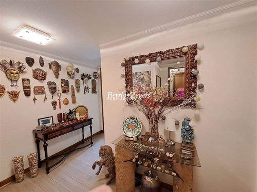 Impecable 3 Dorm, Sala Estar, 2 Estacionamientos Providencia