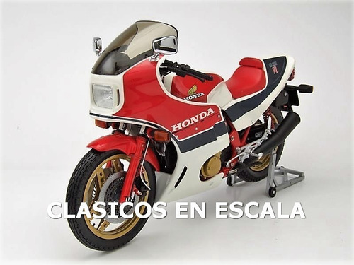 Honda Cbr 1100 R - 1982 - Clasica Jap - Moto Minichamps 1/12