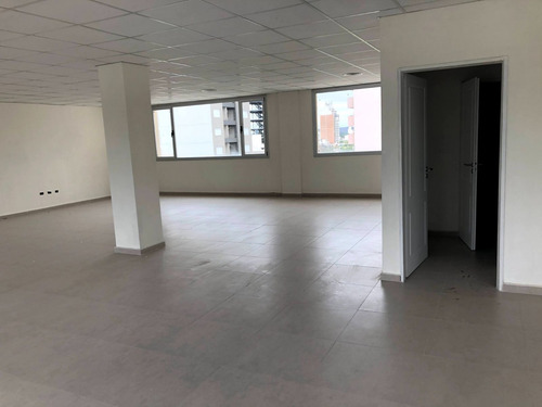 Imagen 6 de 10 de Oficina En Venta Ubicado En Área Centro Este
