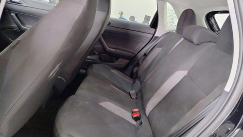 Volkswagen Polo Track 1.0 Flex 12V 5p