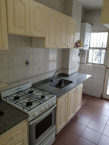 Imagen 9 de 14 de Dpto 2 1/2amb Cochera Patio Planta Baja Parque Comun Parrill