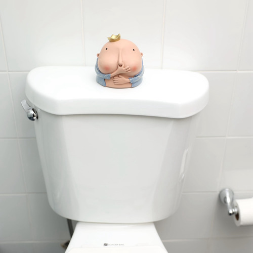 Stinking - Escultura De Niño Sujetándose La Nariz - Primitiv