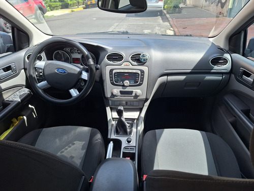 Ford Focus Europa Sport 2009 Transmisión Estándar De 5 Vel