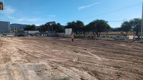 Terreno En Renta León, Gto. Sobre Blvd. Delta Entre Central Transferencia., Distr Y Blvd. Aeropue...