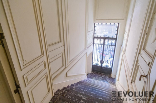 Imagen 4 de 30 de Impecable Ex Casa Parliament 3 Plantas, Amplios Despachos- Recoleta