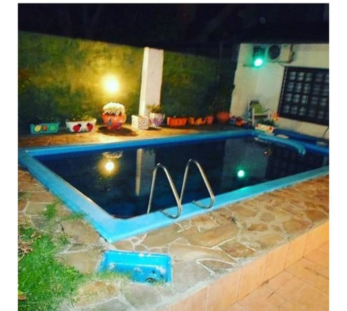 Imagen 10 de 19 de Casa · 3 Dormitorios · Pileta · Alberdi