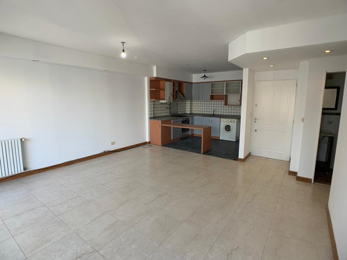 Imagen 4 de 18 de Oportunidad!!! Excelente 2 Ambientes Con Toilette Y Amenities - Belgrano