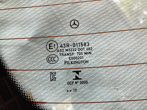 Medallon Mercedes Benz Cla Coupe C188 2020-2024 (Usado)