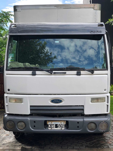 Camion Ford Cargo 712 Modelo 2012
