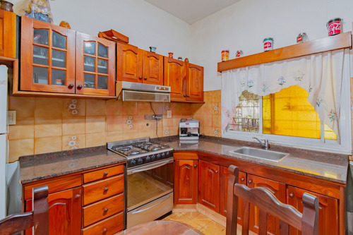 Venta Ph Jardín Quincho Coch 2 Autos G.laferrere