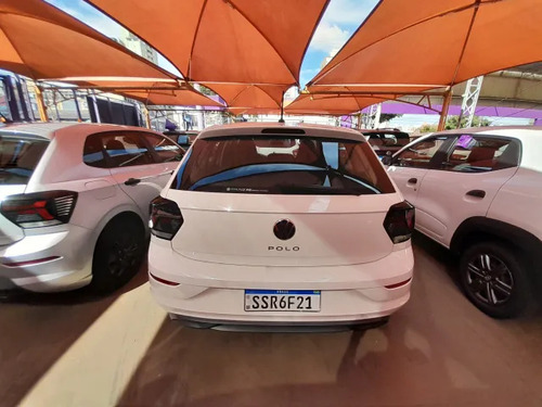 Volkswagen Pólo MPI (Flex)