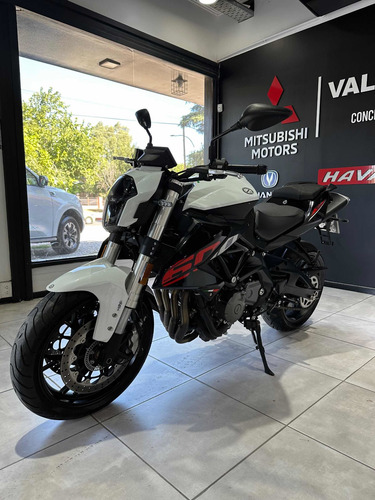 Imagen 4 de 17 de Benelli Tnt 600i