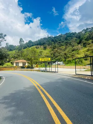 Lote y casalote en venta