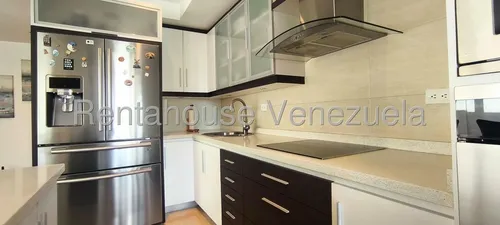 En Venta Hermoso Apartamento En Campo Alegre. Mls 25-13510. Mjs.