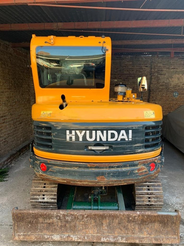 Retroexcavadora Hyundai Robex 60/95