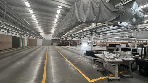 Bodega En Renta Blvd. Aristóteles, León, Gto. 1675 M2