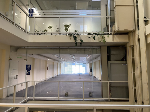 Edificio En Venta Peatonal Sarandí - Ciudad Vieja