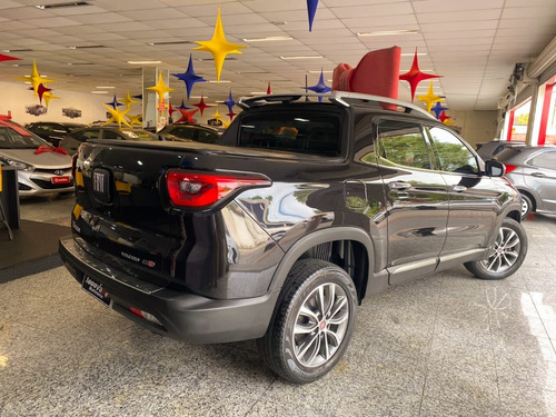 Imagem 9 de 10 de Fiat Toro Volcano Turbo 4x4 2019