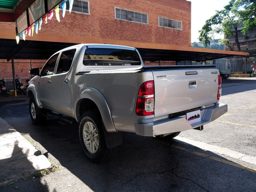 Toyota Hilux Kavak 2014