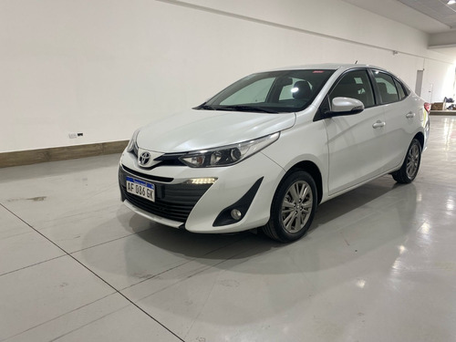 Toyota Yaris 1.5 107cv Xls Cvt