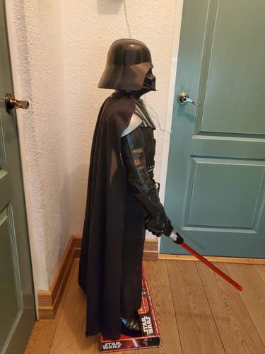 Figura Darth Vader Gigante 122 Cm Star Wars Disney (Usado)