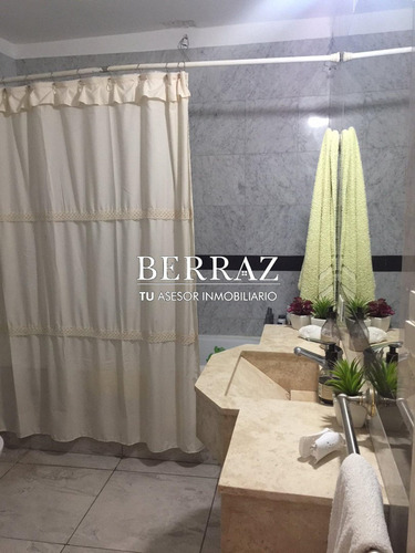 Casa Venta 4 Ambientes En De Vicenzo Grande Pilar Lote De 610 M2