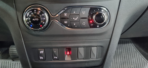 Renault Sandero 1.6 16v Intens