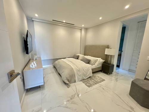 Ph De Lujo Lomas De La Alameda 480 M2