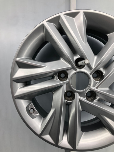 Rin 16 Original Hyundai Elantra 2019, 2020, 2021, 2022, 2023 Powder Coating Silver (Usado)