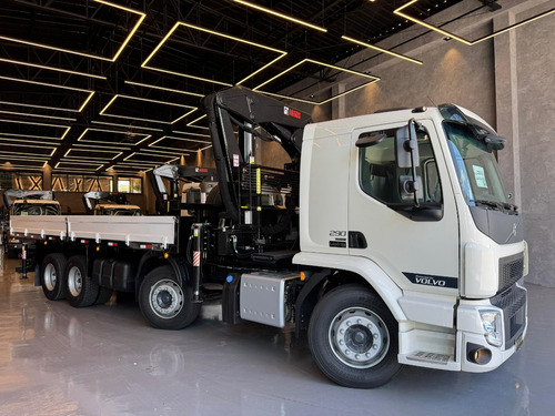 Caminhão Volvo Vm290 Lx 8x2 Cabine Leito Munck Argos 45t