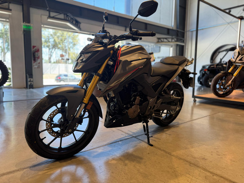 Honda Cb 300 F Twister Igual A 0km Créditos Sanzarimotors