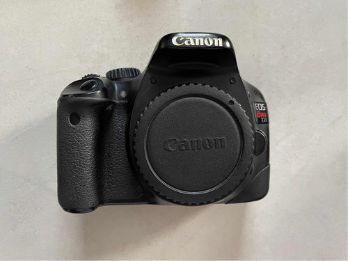 Canon T2i