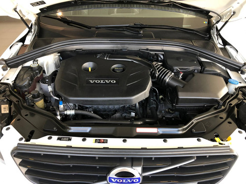 Volvo Xc60 2.0 T5 R Design Turbo Gasolina 4p Automático