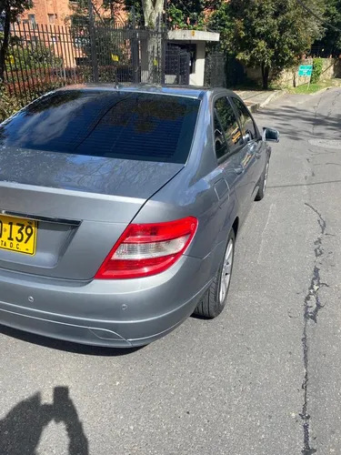 Mercedes Benz C180 - Bluefficiency - $51 Millones