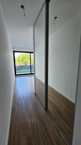 Venta Y Alquiler De Departamento 3 Ambientes En Pb Con Jardin Propio Cochera Y Baulera Nordelta