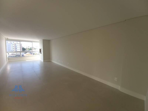 Imagem 4 de 30 de Apartamento Com 03 Suítes, 03 Vagas De Garagem À Venda Por R$ 1.800.000 - Centro - Florianópolis/sc - Ap3043