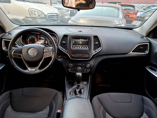 Jeep Cherokee LONGITUDE 2.4 AUT