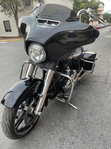 Imagen 2 de 8 de Harley Davidson Street Glide Special 2016 Equipada Mofles Va