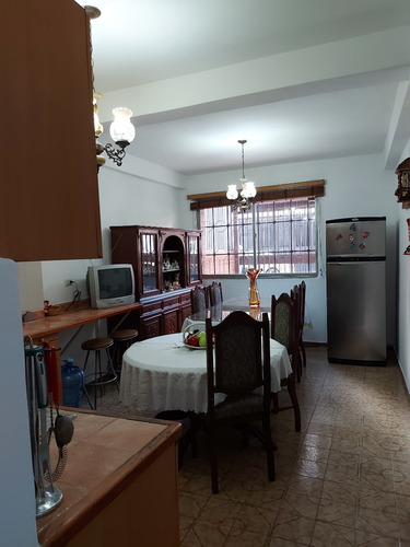 Venta Casa Excelente Ubicación Y Condiciones Internas Ideal Para Vivienda O Comercio