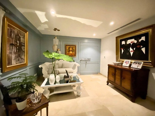 Apartamento Clásico Modernizado En Paraíso