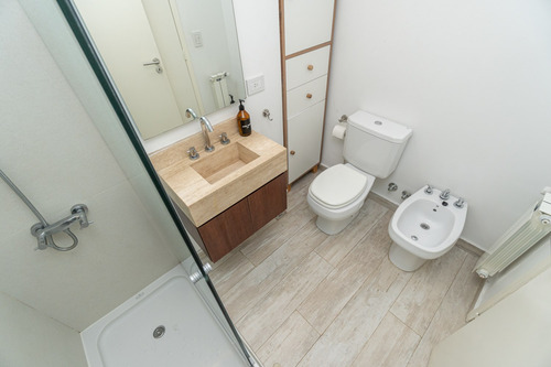 Departamento. 3 Ambientes. Balcon. Frente. 2 Baños. Amenities