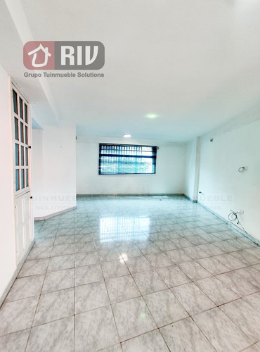 Venta - Apartamento Con Piscina Ubicado Caribe, Estado. La Guaira.