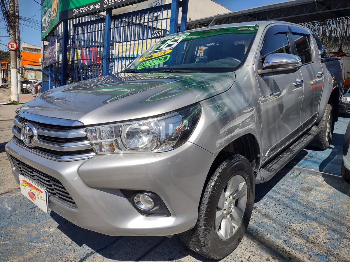 Toyota Picape Cabine Dupla Toyota Hilux Cabine Dupla 2.8 TDI SRV CD 4x4 (Aut)